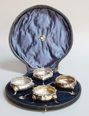 Lot 50 - A Cased Set of Four George V Silver...