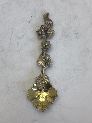 Lot 2119 - A Victorian Silver Salt-Cellar and Salt-Spoon