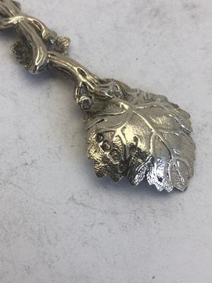 Lot 2119 - A Victorian Silver Salt-Cellar and Salt-Spoon