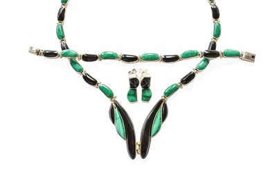 Lot 301 - An Onyx and Malachite Necklace, Bracelet and...