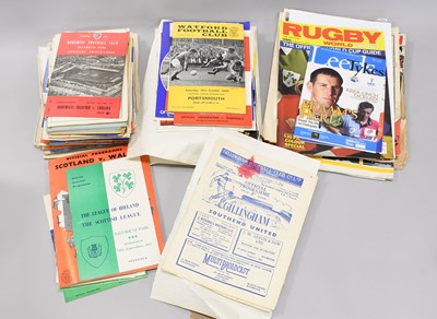Lot 11 - Football Programmes A Collection Of Pre-1960 Examples