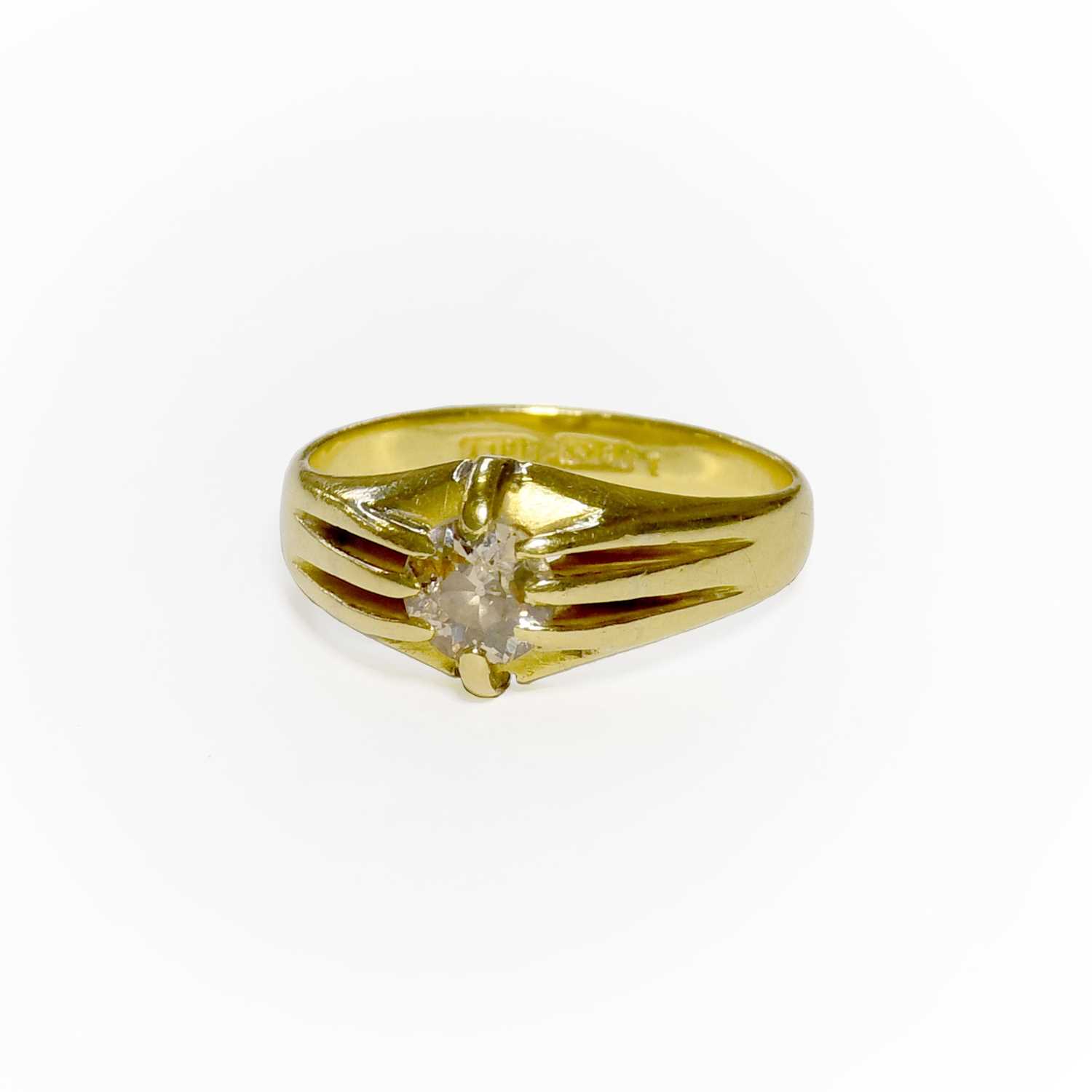 Lot 18 - A Diamond Solitaire Ring, the old cut diamond...