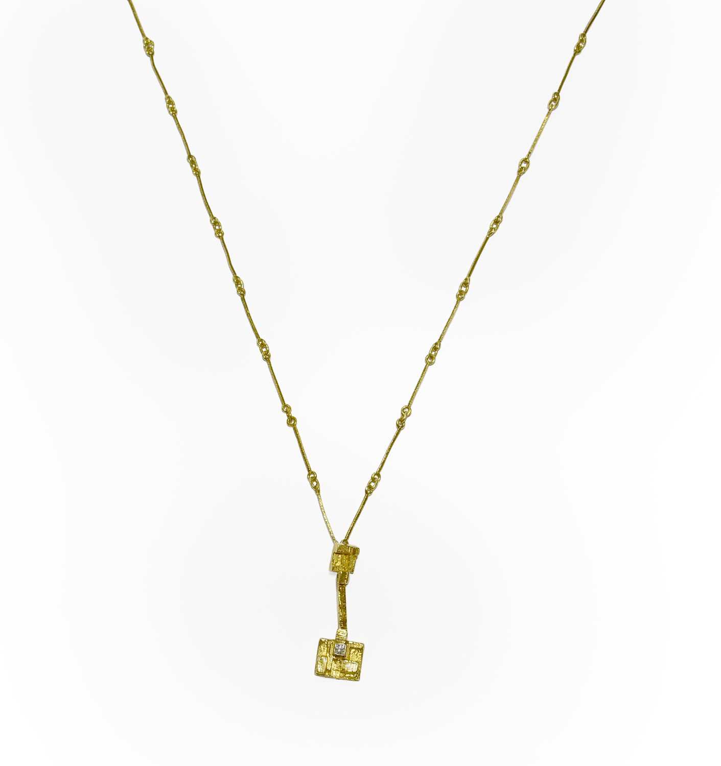 Lot 42 - A Finnish 18 Carat Gold Diamond Necklace, by...