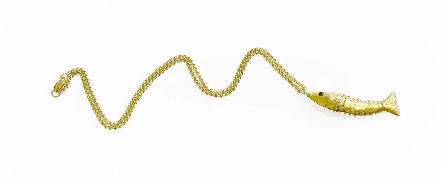 Lot 325 - A Fish Pendant on Chain, the articulated