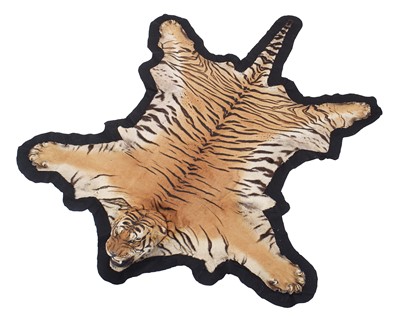 Lot 18 - Taxidermy: Bengal Tiger Skin Rug (Panthera...