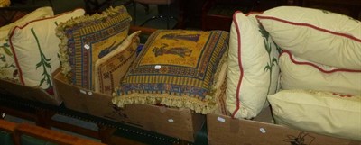 Lot 988 - Quantity of assorted modern cushions etc (four large boxes)