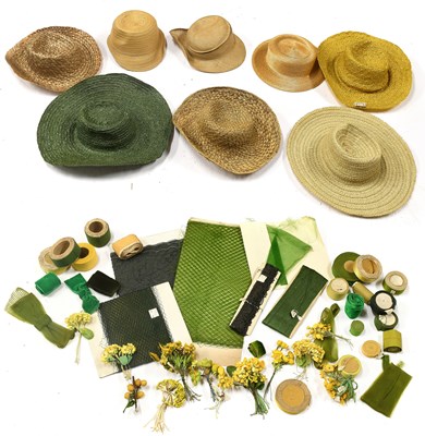 Lot 2168 - A Collection of Early 20th Century Millinery...