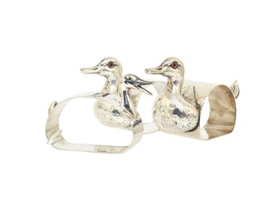 Lot 57 - A Pair of George VI Silver Napkin-Rings, by...