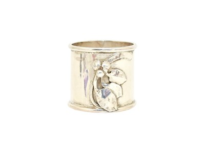 Lot 66 - A George V Silver Napkin-Ring, by William...