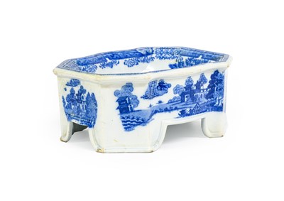 Lot 76 - A Pearlware Dog Bowl, circa 1820, transfer...