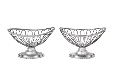 Lot 2022 - A Pair of George III Silver Salt-Cellars