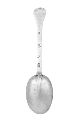 Lot 2031 - A Charles II Silver Trefid Spoon