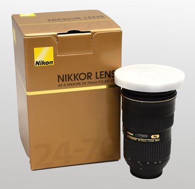 Lot 157 - Nikon Nikkor AF-S f2.8G 24-80mm ED Lens