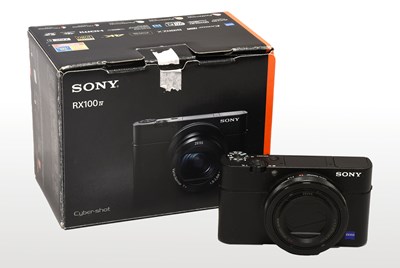 Lot 174 - Sony DSC-RX100MIV