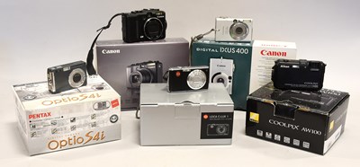 Lot 142 - Digital Cameras