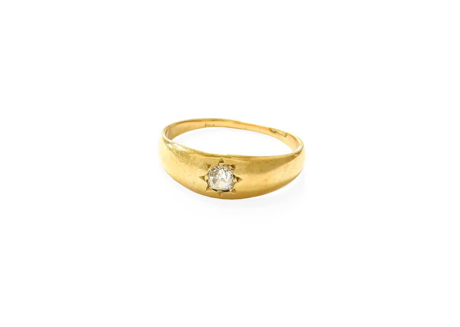 Lot 72 - A Diamond Solitaire Ring, the old cut diamond...