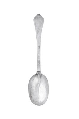 Lot 2040 - A Queen Anne Silver Dog-Nose Spoon