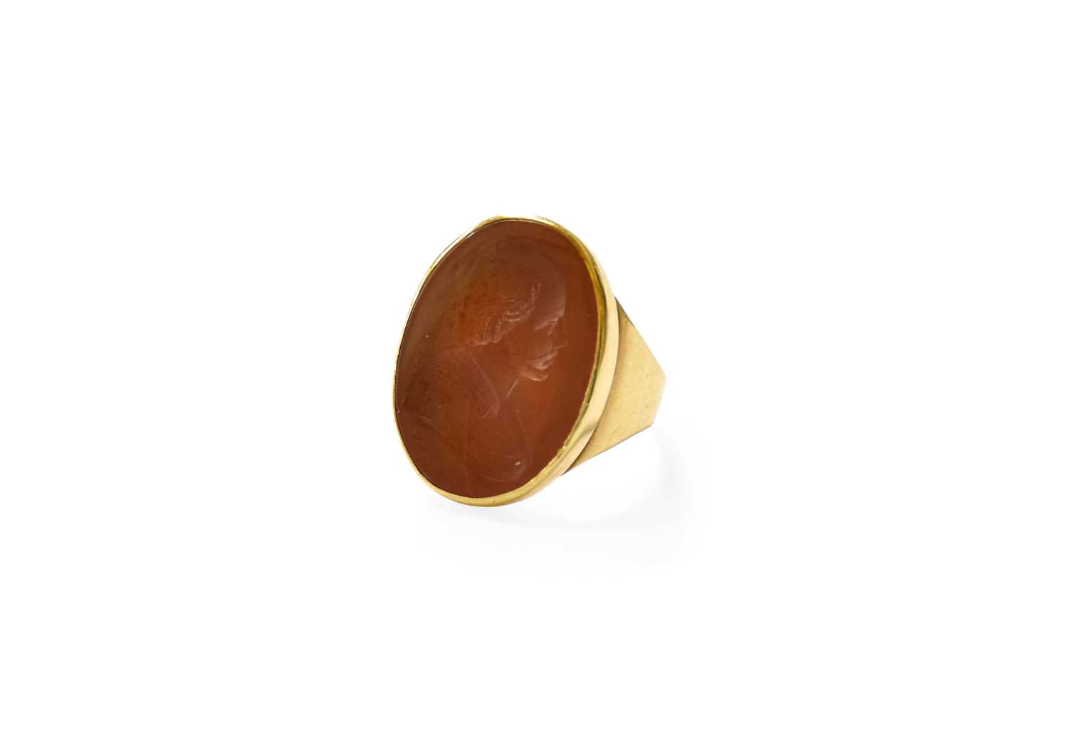 Lot 87 - A Carnelian Intaglio Ring, the oval carnelian...