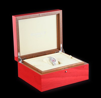 Lot 2185 - William & Son: A Lady's 18 Carat White Gold...