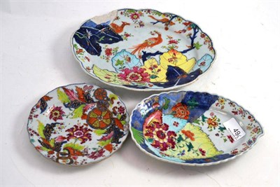 Lot 49 - A Chinese 18th century tobacco leaf dish, similar damaged plate and a small plate