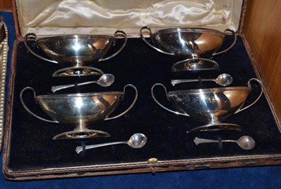 Lot 81 - Cased set of four silver two handled salts with spoon and liners