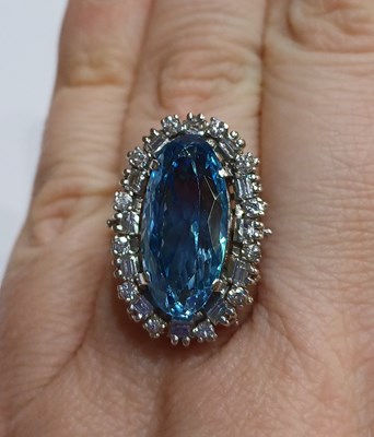 Lot 2256 - An Aquamarine and Diamond Cluster Ring the...