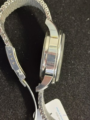 Lot 2174 - Breitling: A Stainless Steel Automatic...