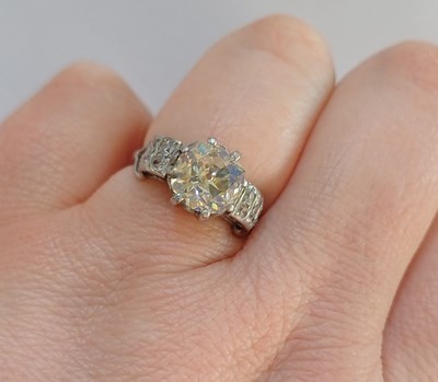 Lot 2297 - A Diamond Solitaire Ring the old cut diamond...