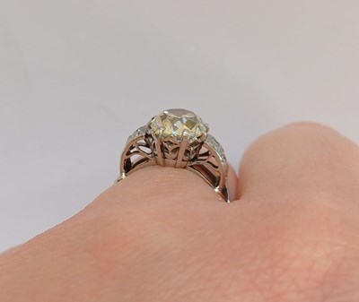 Lot 2297 - A Diamond Solitaire Ring the old cut diamond...