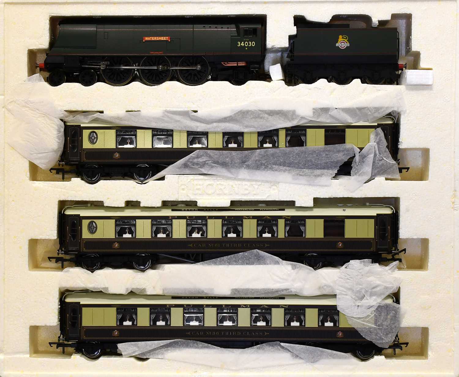 Lot 236 - Hornby (China) OO Gauge R2568 Devon Belle Train Pack