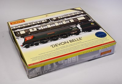 Lot 236 - Hornby (China) OO Gauge R2568 Devon Belle Train Pack
