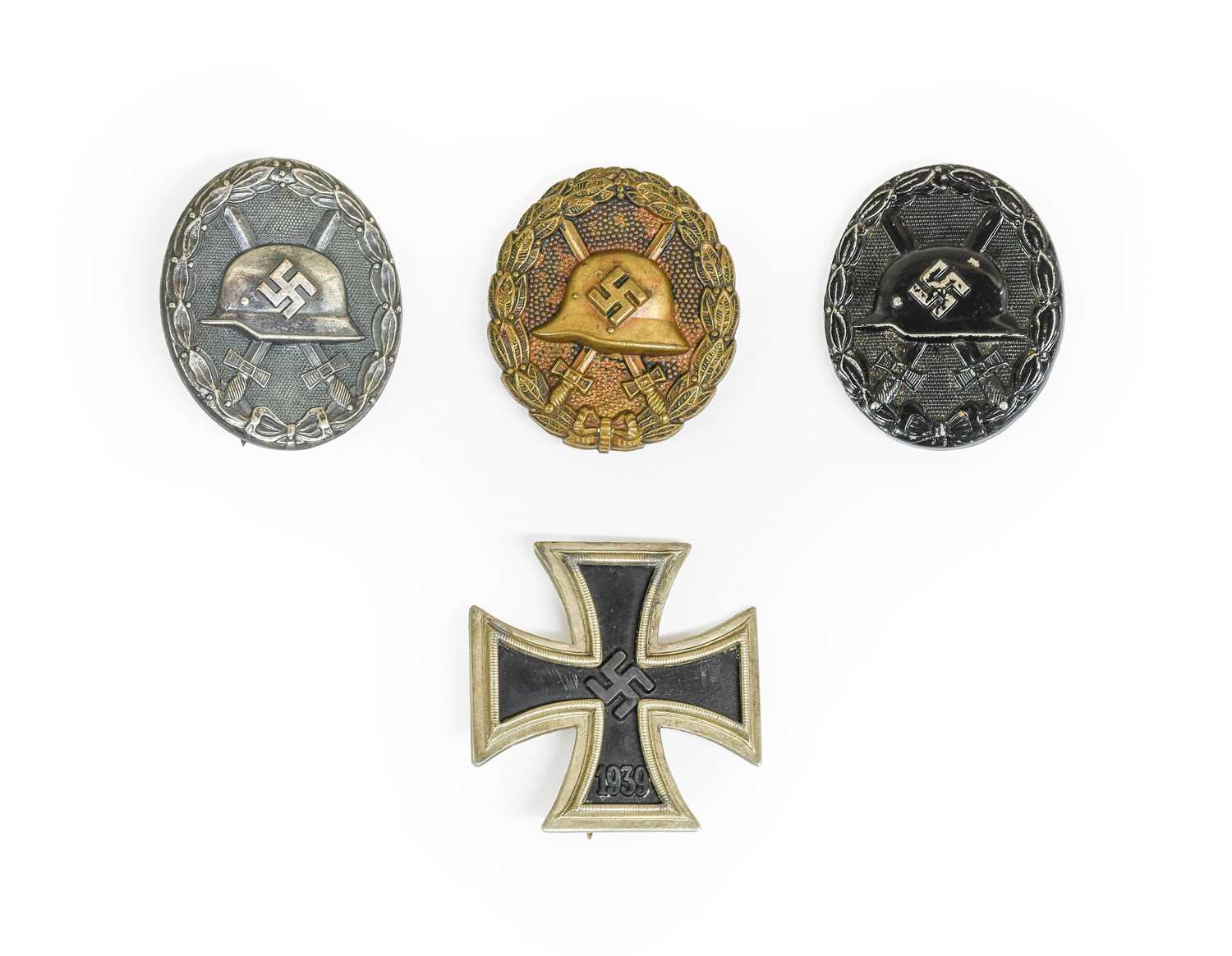Lot 54 - A German 1939 Iron Cross, First Class, the...