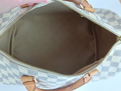 Lot 1040 - Louis Vuitton Speedy 30 Bag in Damier Azur...
