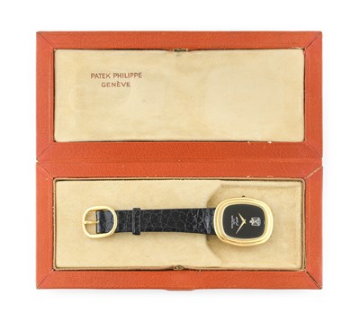 Lot 2304 - Patek Philippe: A Good 18 Carat Gold...
