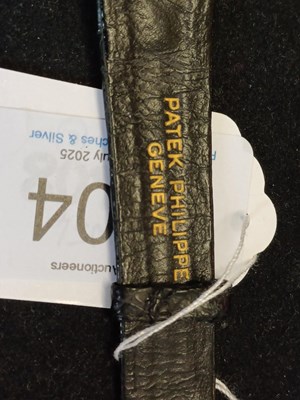 Lot 2304 - Patek Philippe: A Good 18 Carat Gold...