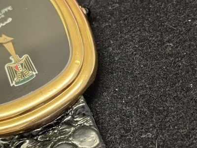 Lot 2304 - Patek Philippe: A Good 18 Carat Gold...