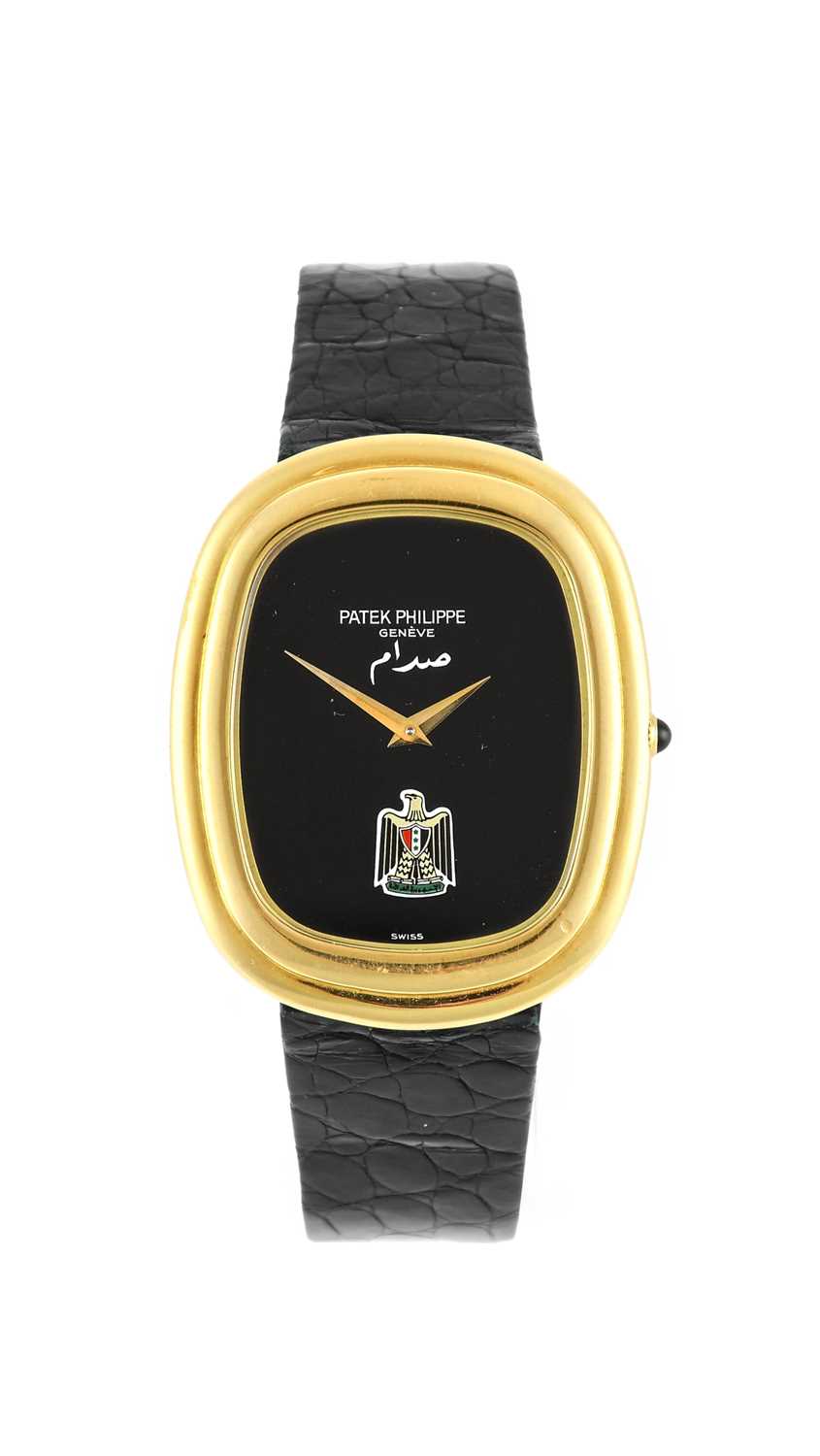 Lot 2304 - Patek Philippe: A Good 18 Carat Gold...