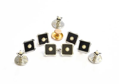 Lot 448 - A 9 Carat Gold Onyx and Split Pearl Dress...