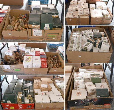 Lot 223 - Lilliput Lane: A large collection of boxed and...