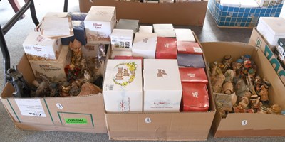 Lot 223 - Lilliput Lane: A large collection of boxed and...