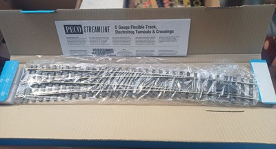 Lot 341 - Peco O Gauge A Collection Of Loose Track Sections