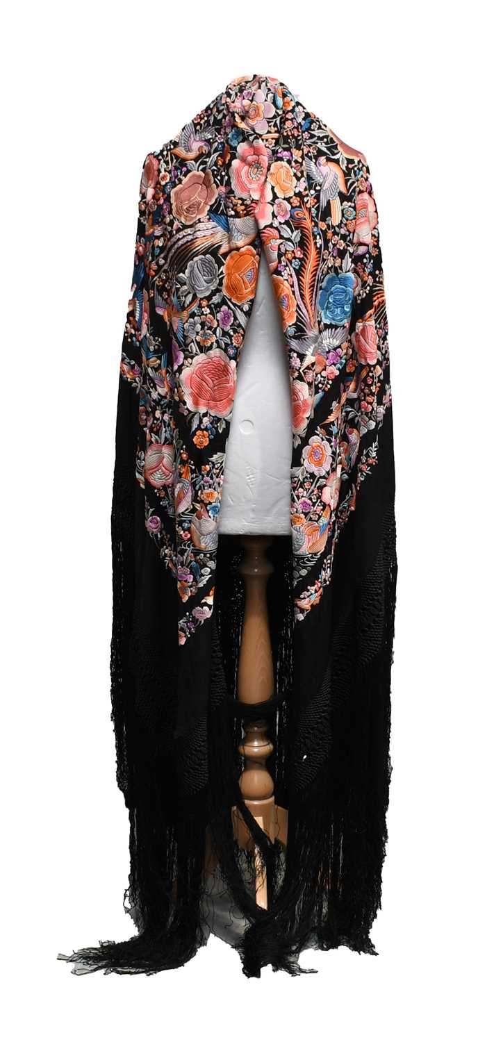 Lot 2238 - An Early 20th Century Chinese Black Silk...