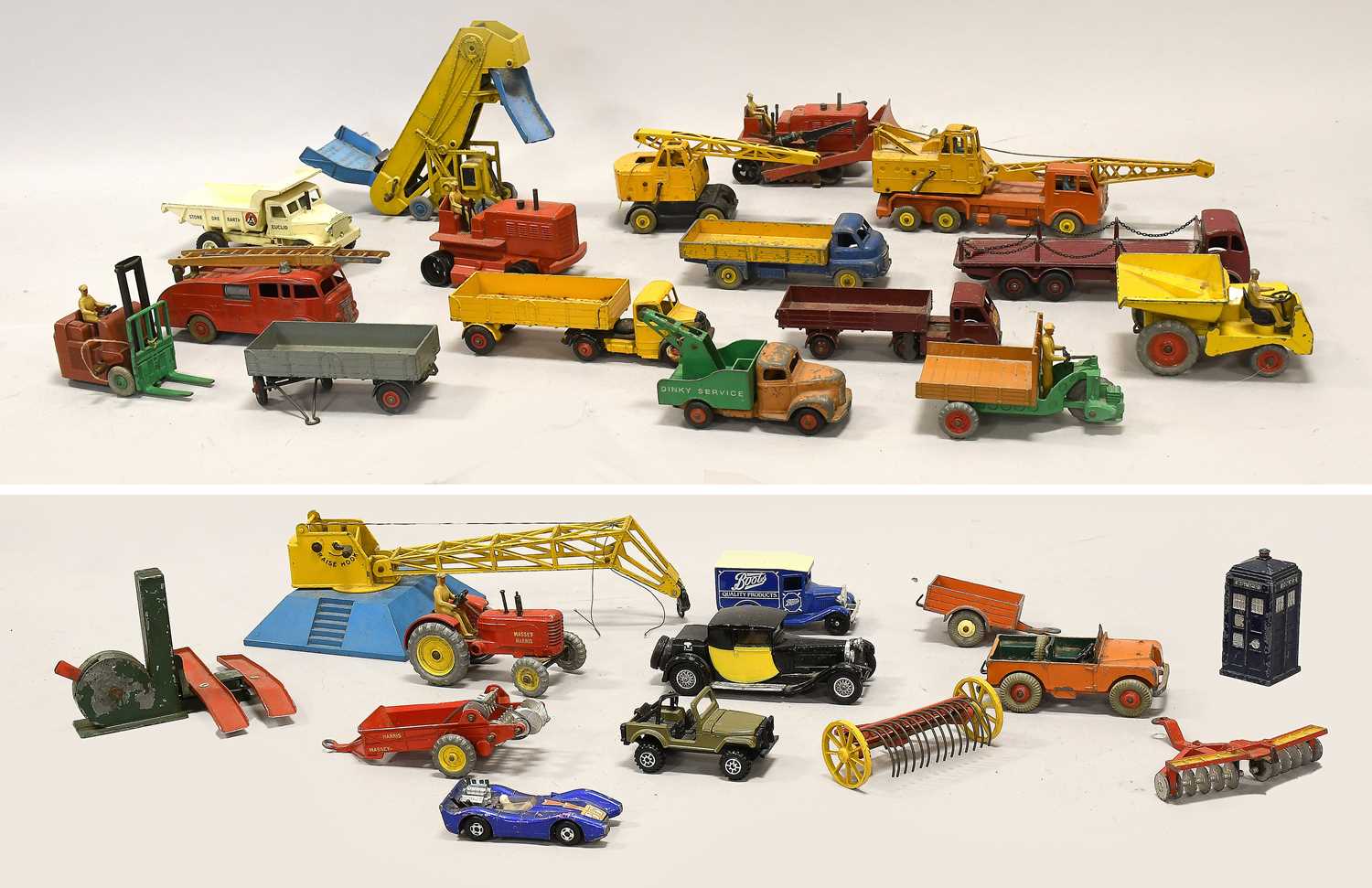 Lot 421 - Dinky Commercials