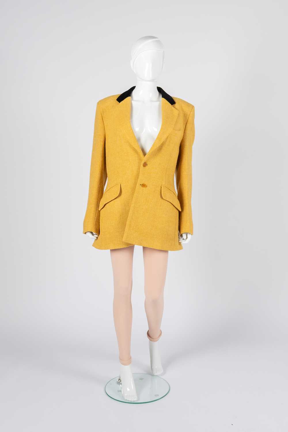 Lot Vivienne Westwood 'Voyage to Cythera...