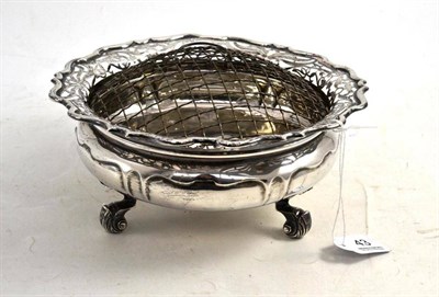 Lot 43 - A pierced silver rose bowl by Goldsmiths and Silversmiths, London