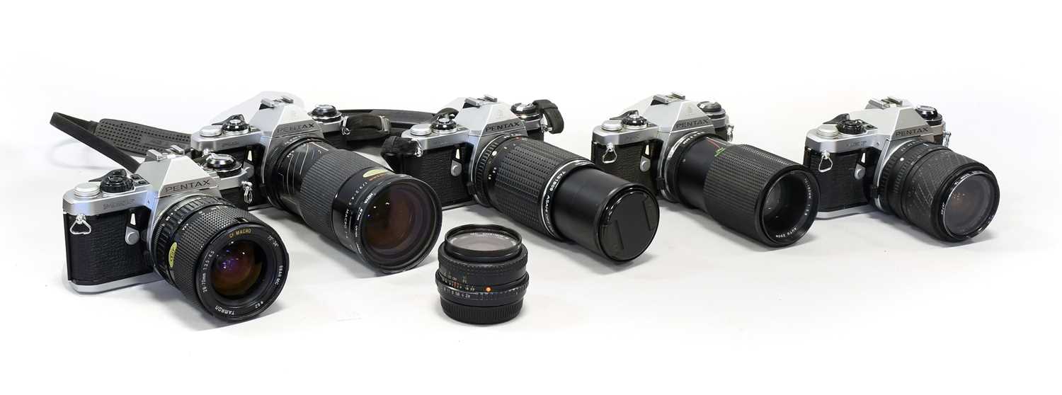 Lot 281 - Pentax Cameras