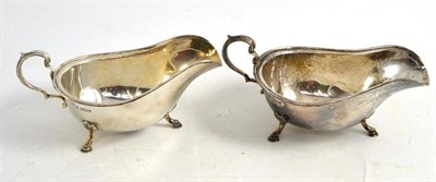 Lot 119 - A pair of silver sauce boats