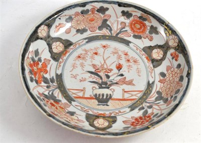 Lot 123 - Imari dish