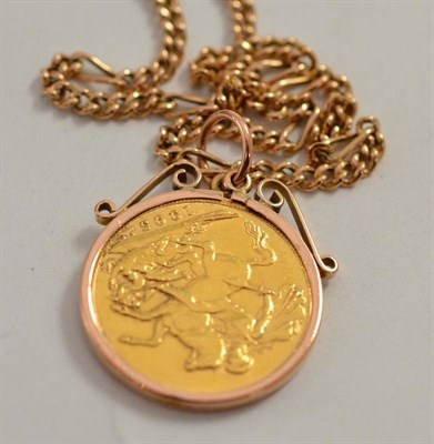 Lot 176 - A 1905 full sovereign loose mounted as a pendant on a 9ct gold figaro link chain