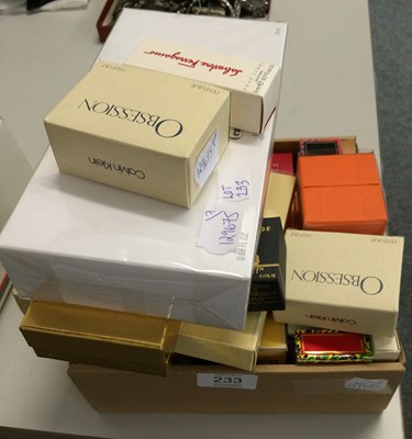 Lot 233 - Modern Miniature Scent Samples and Gift Sets...